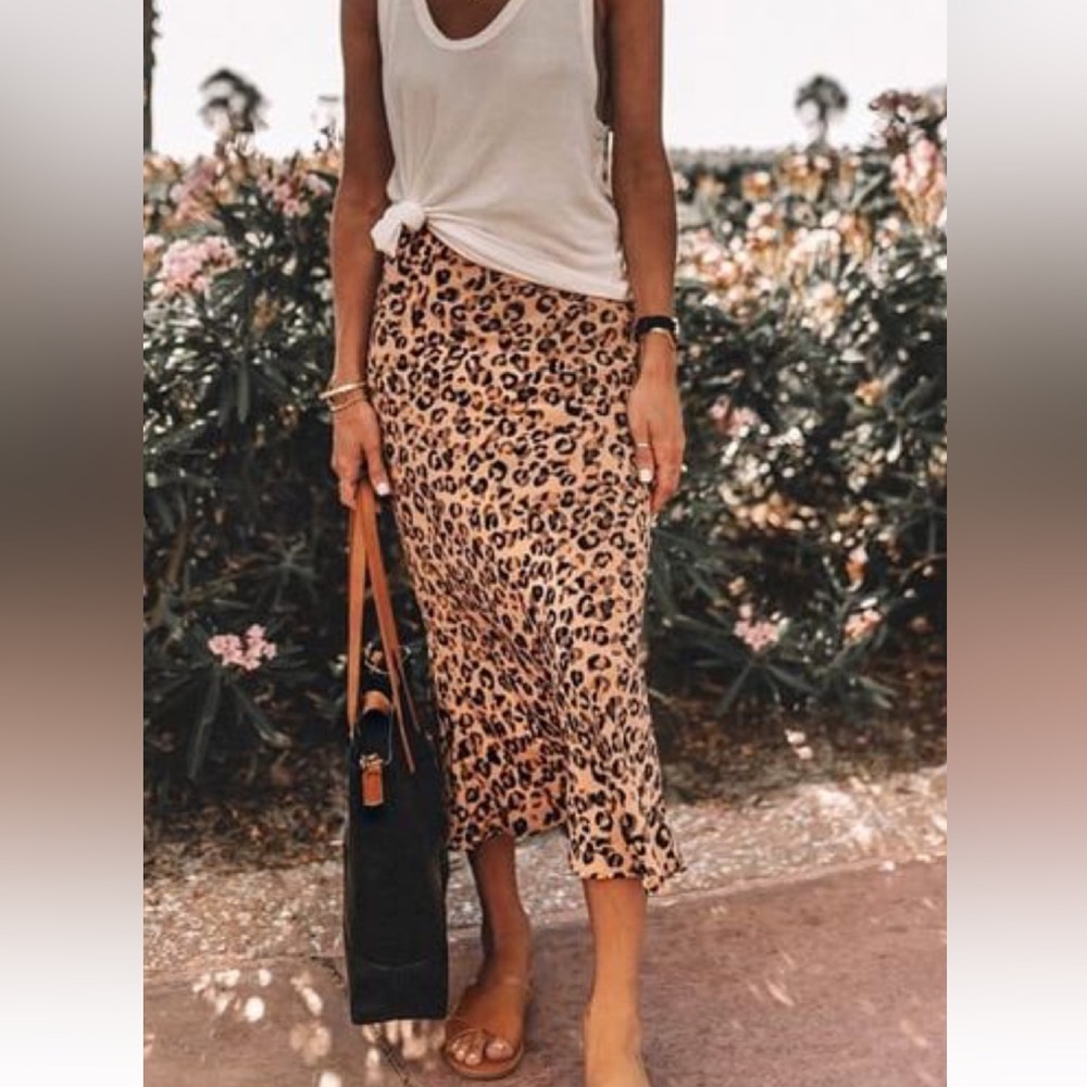 Leopard Print Midi Skirt | Women’s M | Soft & Breathable